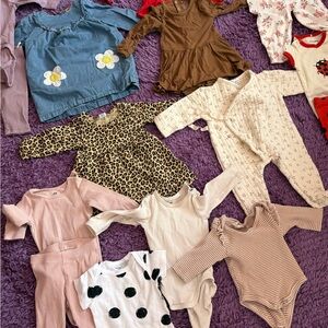 Baby Girl Lot of Clothing 0-6 Months